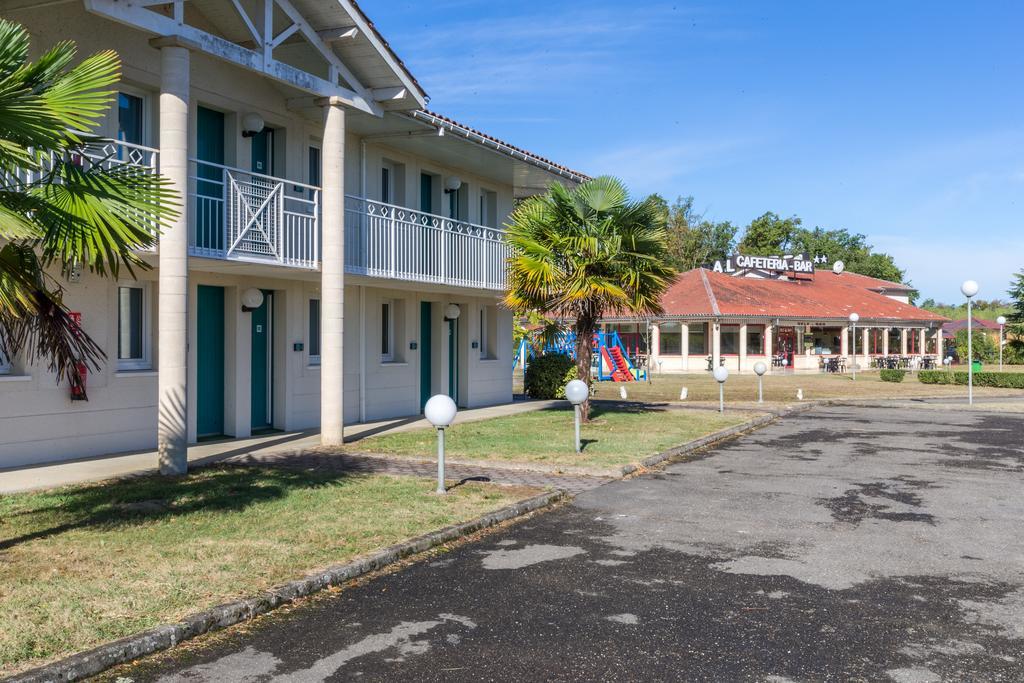 Aireco Hotel Cazeres-sur-l'Adour Exterior photo